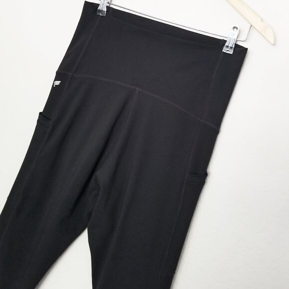 Fabletics Maternity High-Waisted PureLuxe 7/8 Legging Black Medium Comfort $95 - Picture 5 of 12
